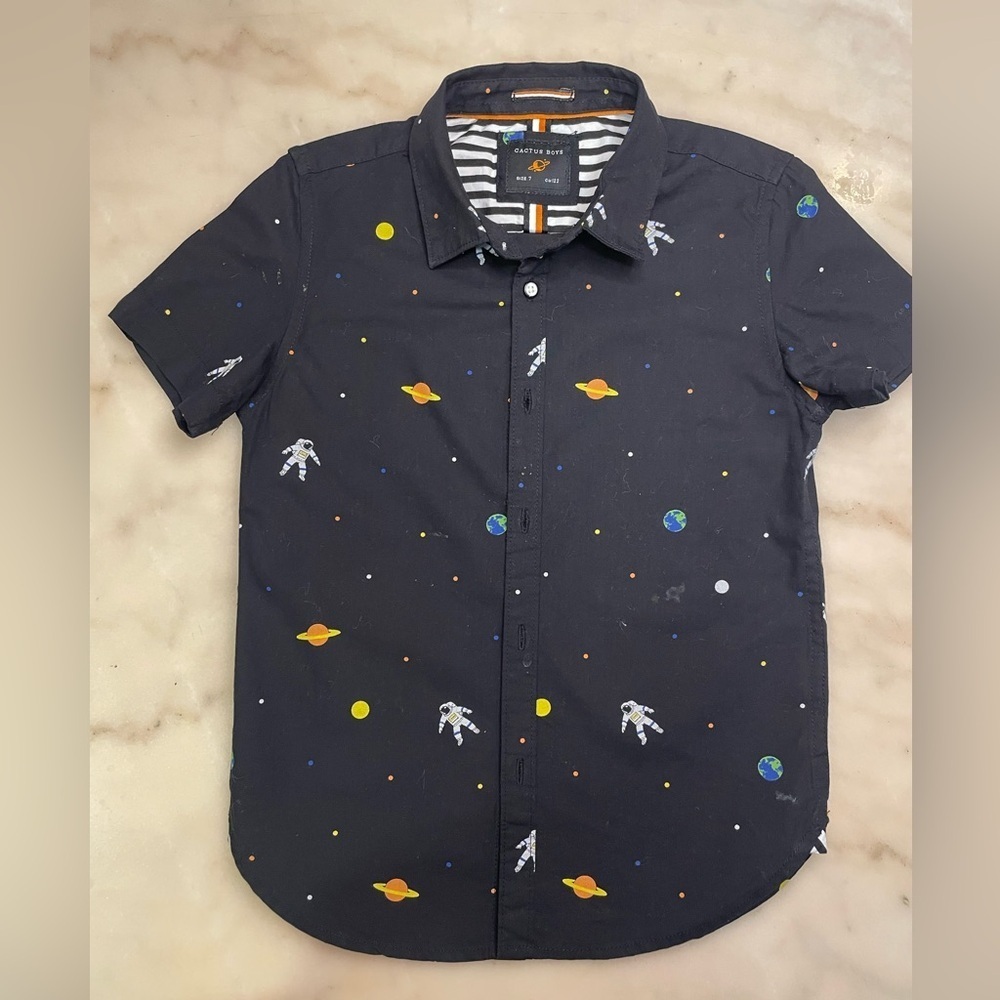 Cactus Boys Space-Themed Short Sleeve button down Shirt size 7